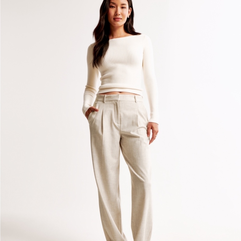 Abercrombie & Fitch Cream Women's Trousers